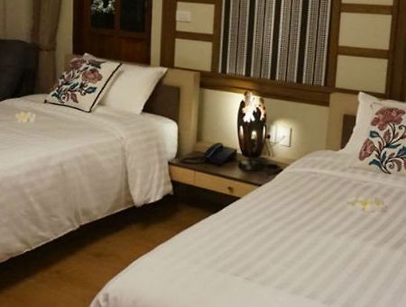 Maeping Mango Riverside Resort Kamphaeng Phet Eksteriør billede