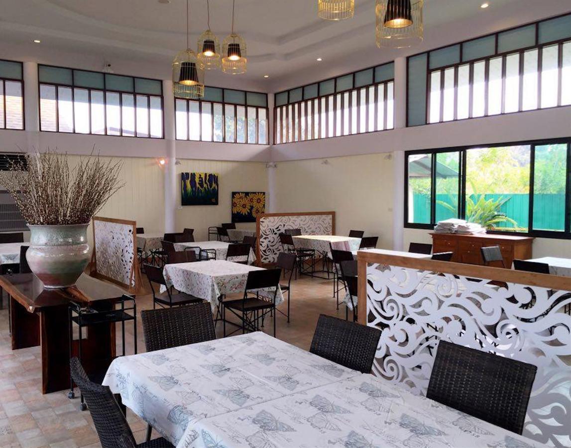 Maeping Mango Riverside Resort Kamphaeng Phet Eksteriør billede