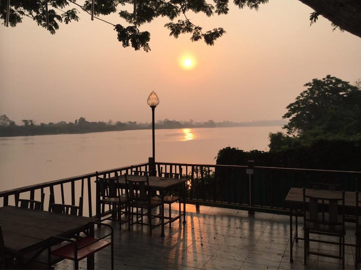 Maeping Mango Riverside Resort Kamphaeng Phet Eksteriør billede