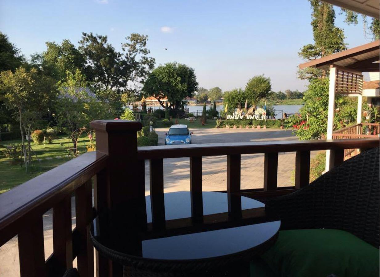 Maeping Mango Riverside Resort Kamphaeng Phet Eksteriør billede